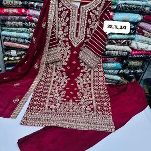 Very Elegant Maroon shade  Embroidered with stone work 3pc Suit- full stitched